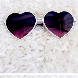 ISO wildfox Lolita sunglasses in purple